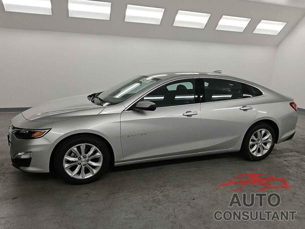 CHEVROLET MALIBU 2022 - 1G1ZD5ST1NF163964