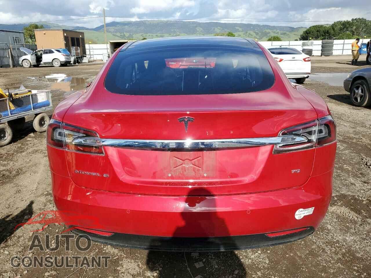 TESLA MODEL S 2016 - 5YJSA1E1XGF143904