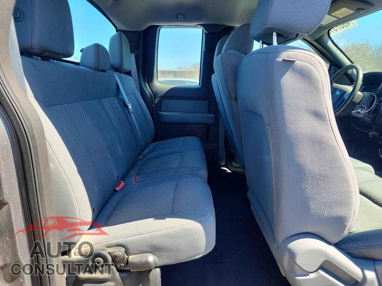 FORD F150 2013 - 1FTFX1EF4DFC99584