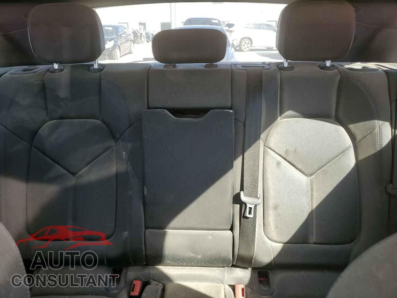 PORSCHE MACAN 2021 - WP1AA2A59MLB05517