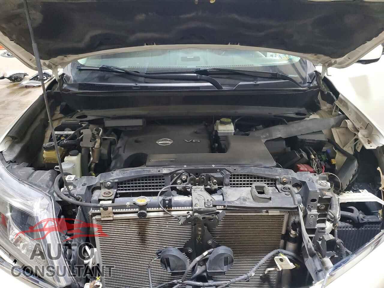 NISSAN PATHFINDER 2015 - 5N1AR2MMXFC669236