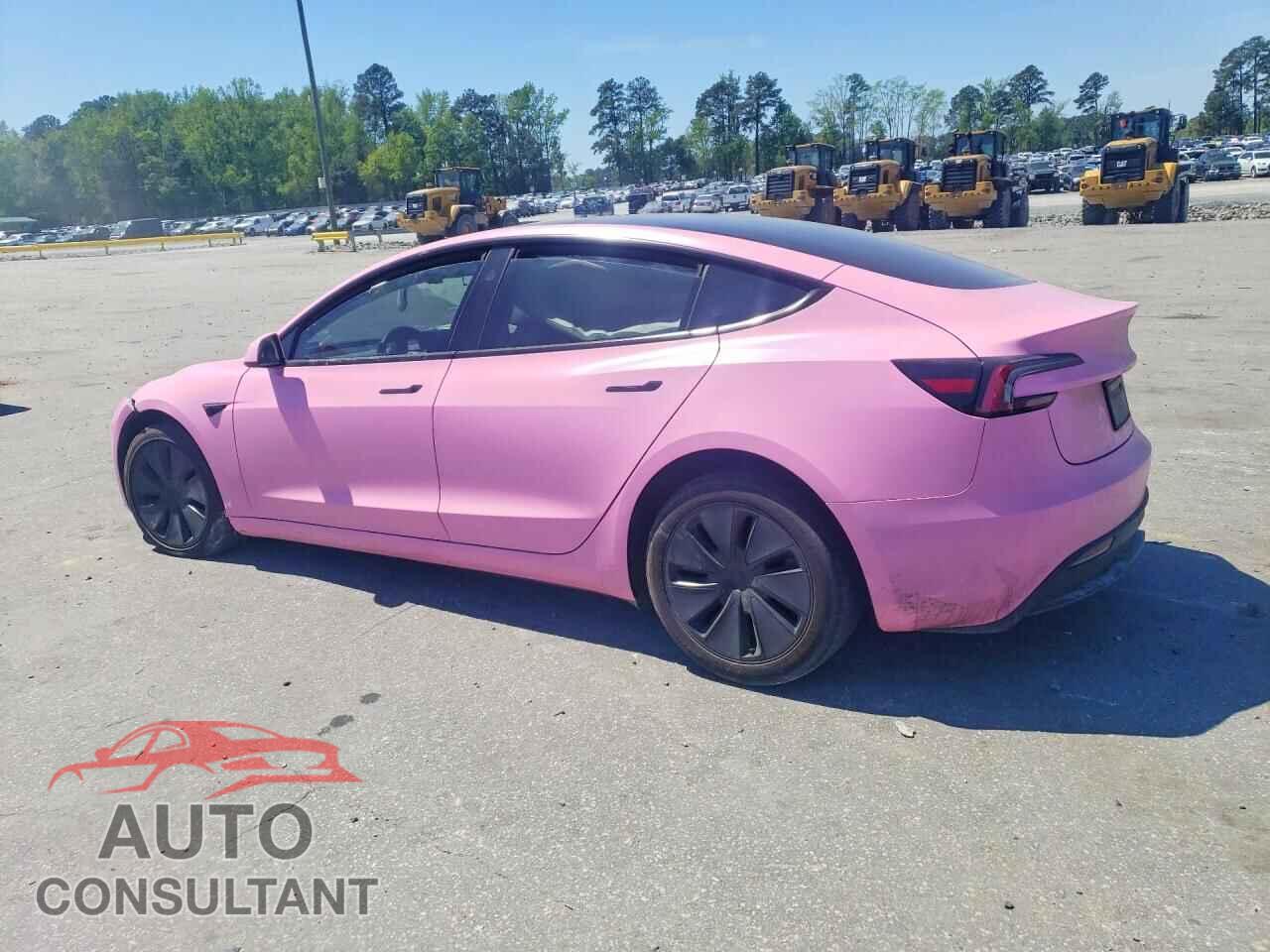 TESLA MODEL 3 2024 - 5YJ3E1EB3RF811031