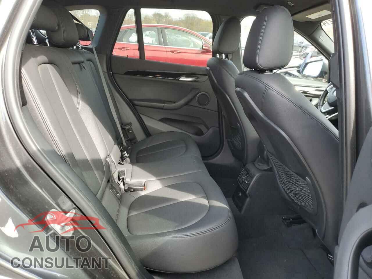 BMW X1 2017 - WBXHT3C33H5F69253