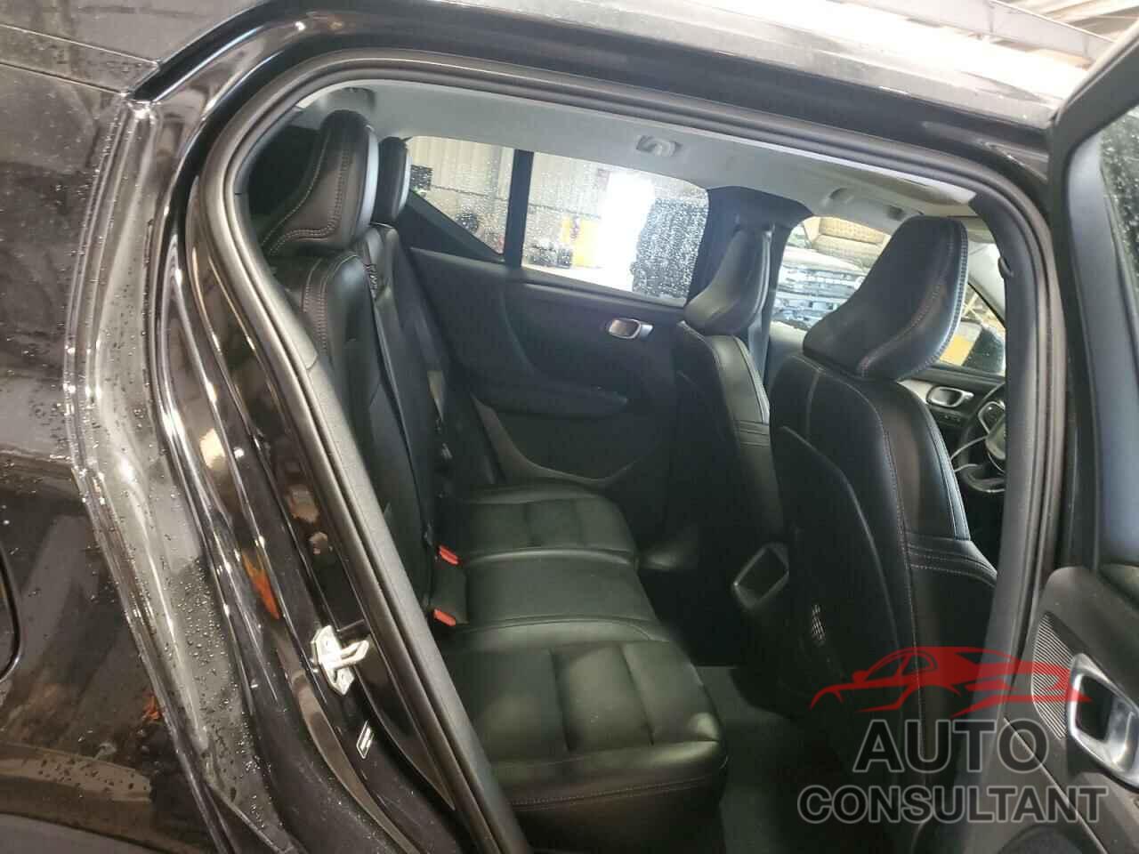 VOLVO XC40 2020 - YV4162UK4L2345595