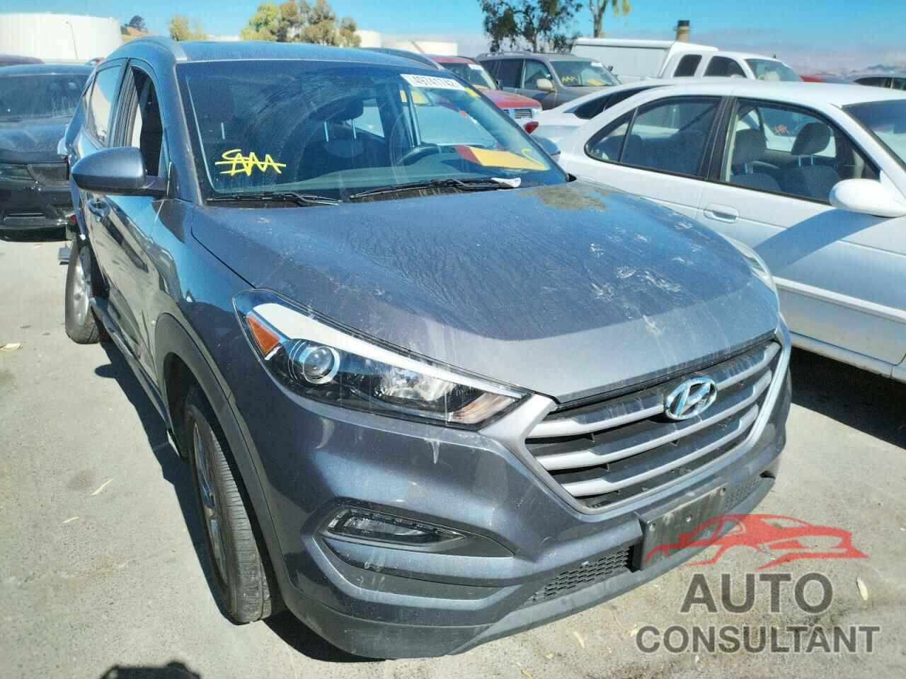 HYUNDAI TUCSON 2018 - KM8J33A42JU673196