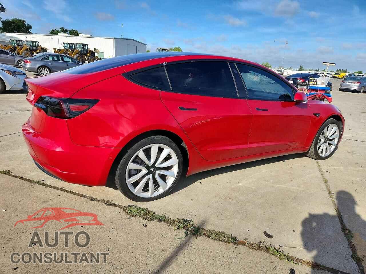 TESLA MODEL 3 2018 - 5YJ3E1EA8JF049021