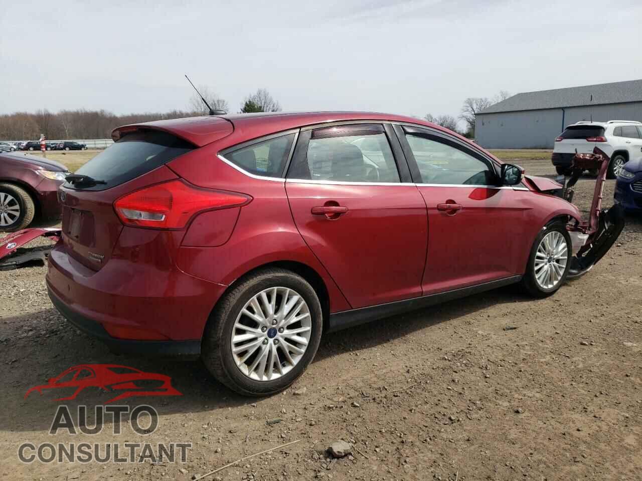 FORD FOCUS 2015 - 1FADP3N28FL217558