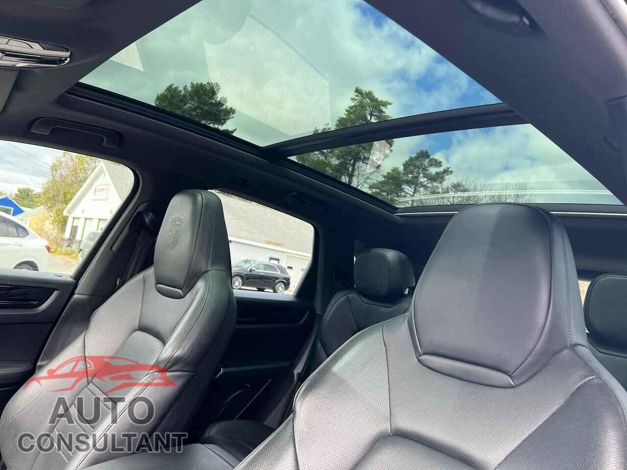PORSCHE CAYENNE 2019 - WP1AA2AYXKDA11986