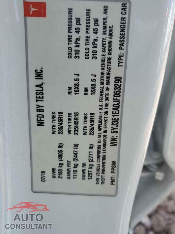 TESLA MODEL 3 2018 - 5YJ3E1EA0JF053290