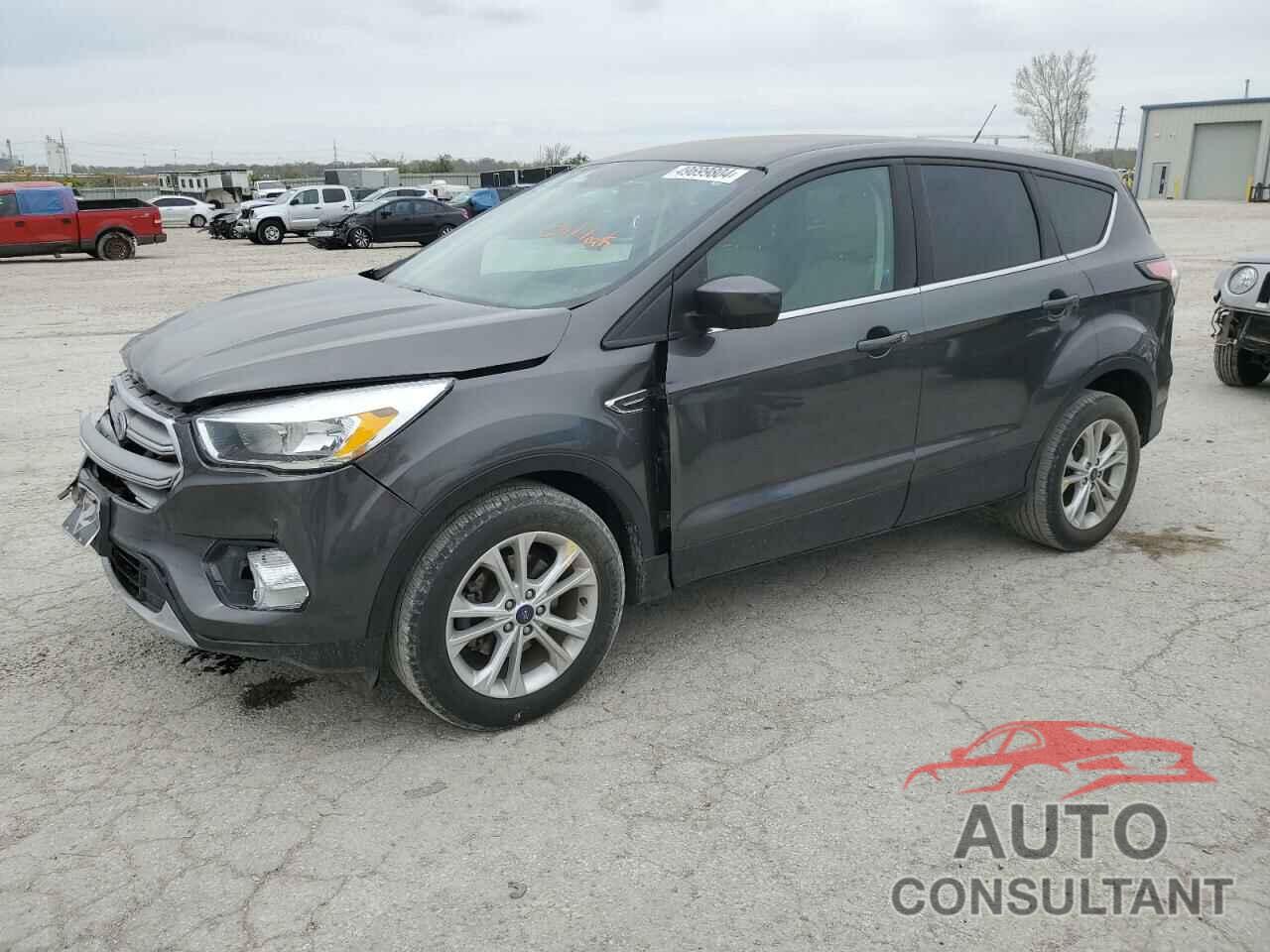 FORD ESCAPE 2017 - 1FMCU0GD1HUA40324