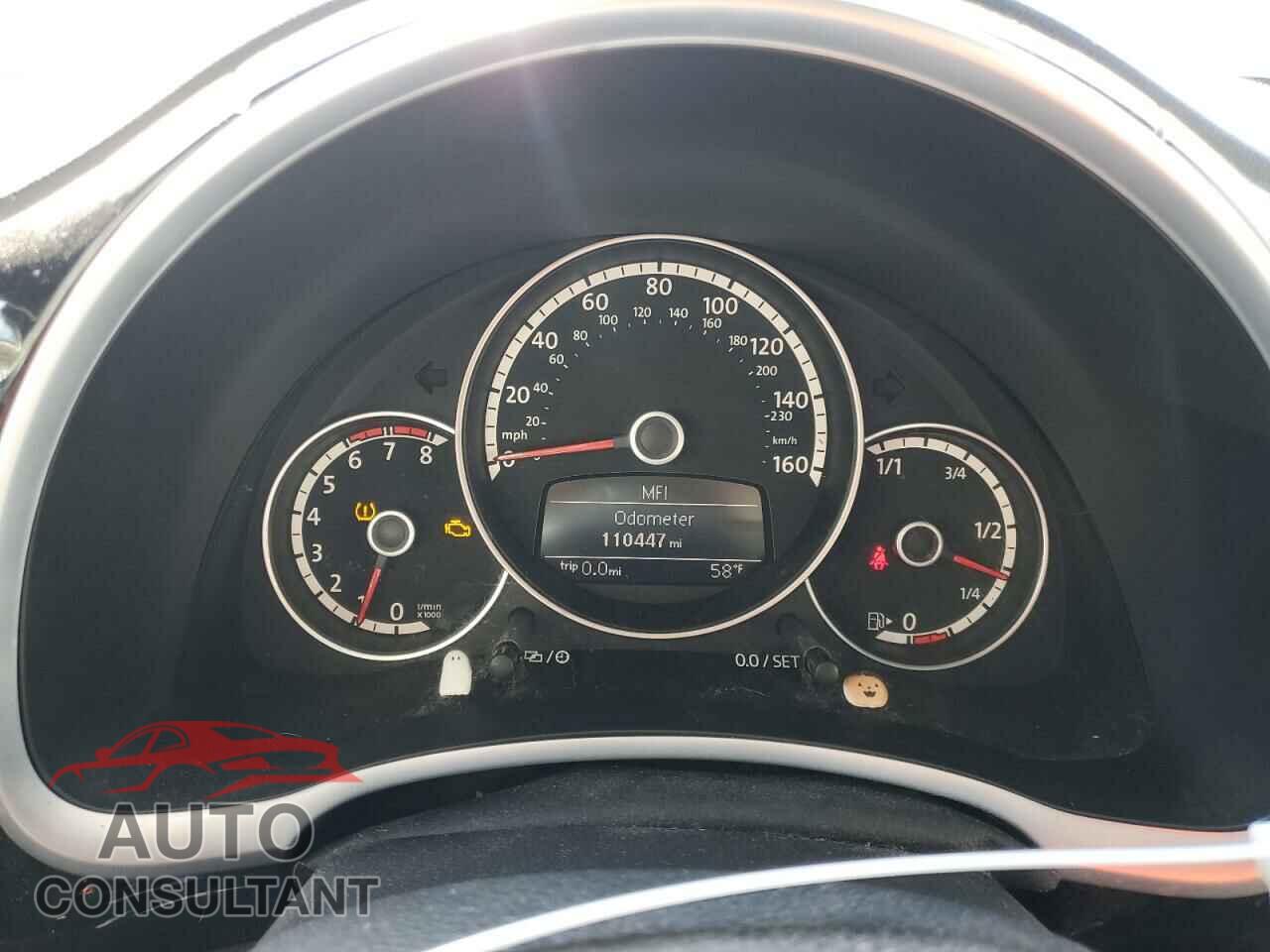 VOLKSWAGEN BEETLE 2013 - 3VWJP7AT8DM619074