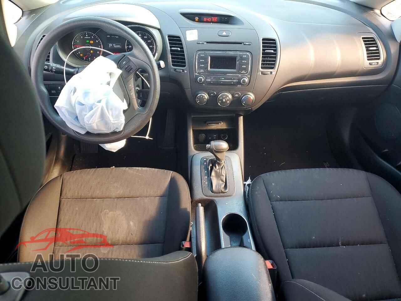 KIA FORTE 2016 - KNAFK4A69G5589008
