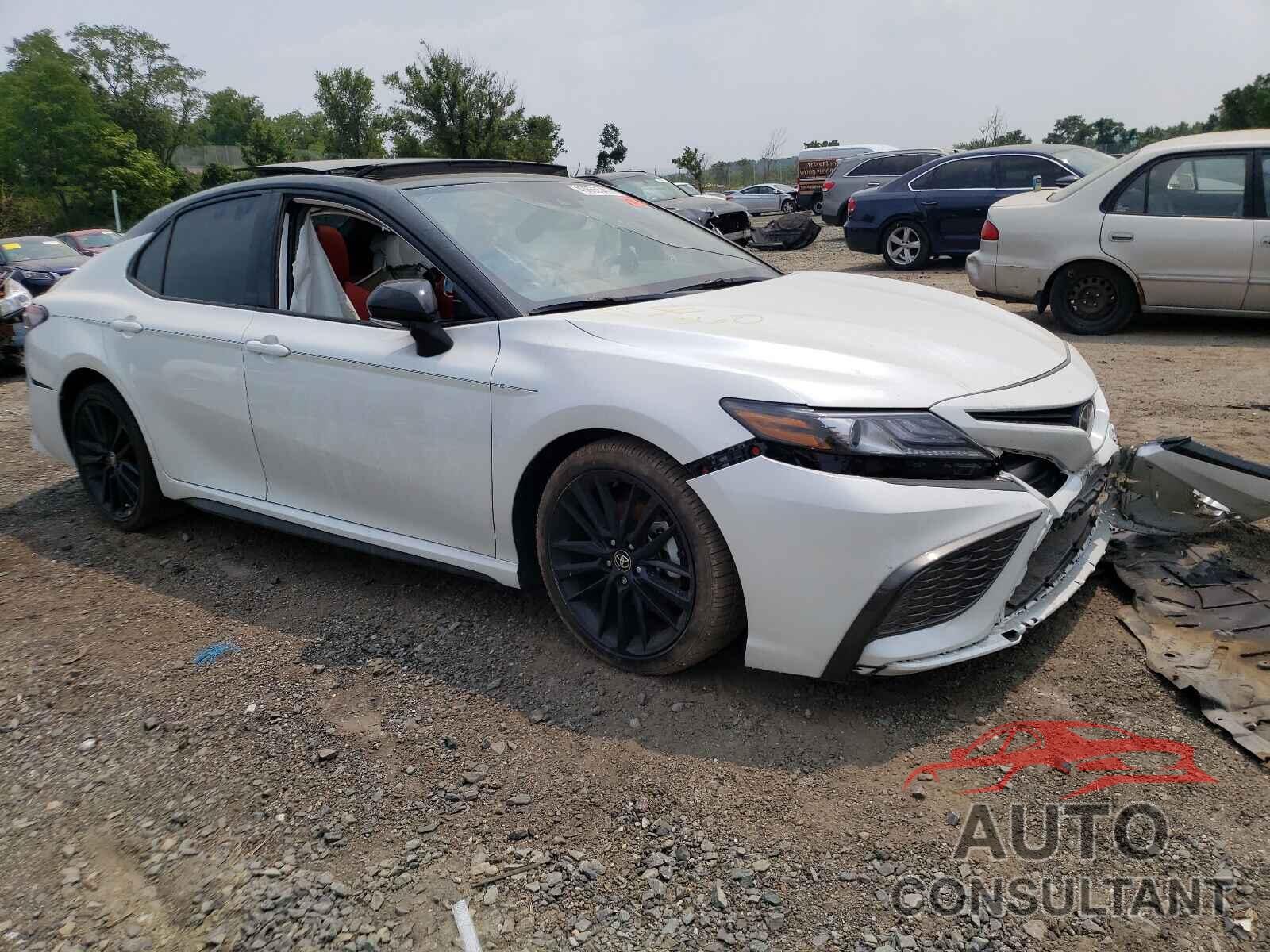TOYOTA CAMRY 2021 - 4T1K61AK8MU442404