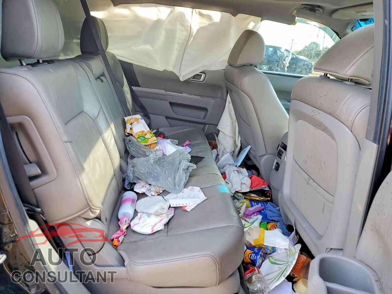 HONDA PILOT 2012 - 5FNYF4H59CB001775