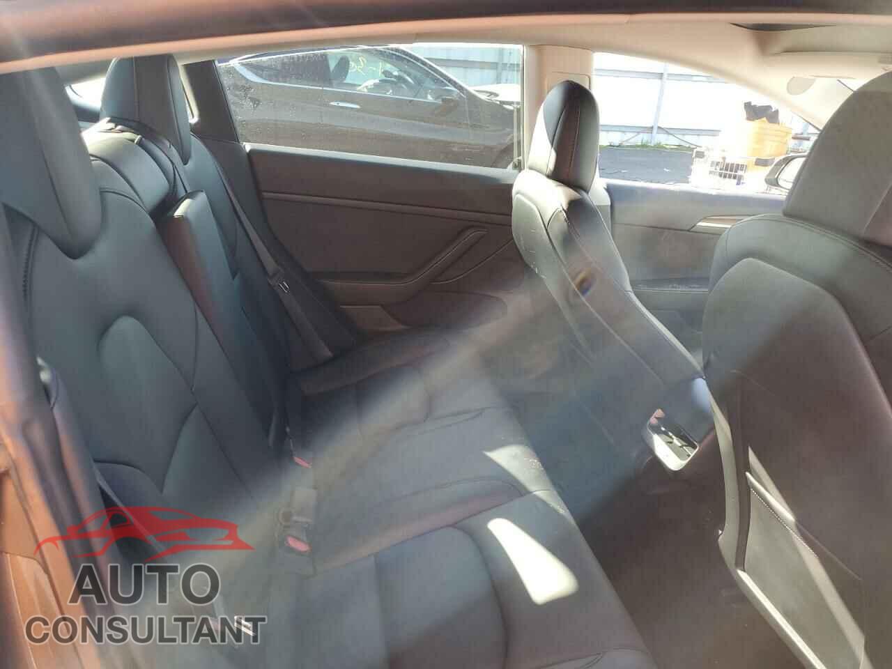 TESLA MODEL 3 2021 - 5YJ3E1EC6MF072576