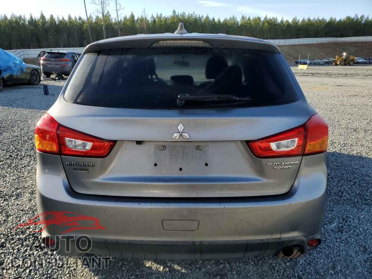 MITSUBISHI OUTLANDER 2017 - JA4AP3AU2HZ049656