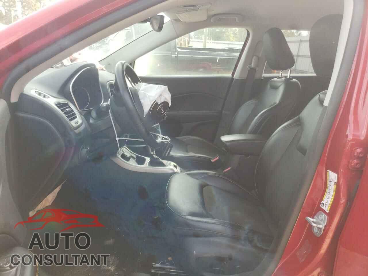 JEEP COMPASS 2018 - 3C4NJDBB0JT393088
