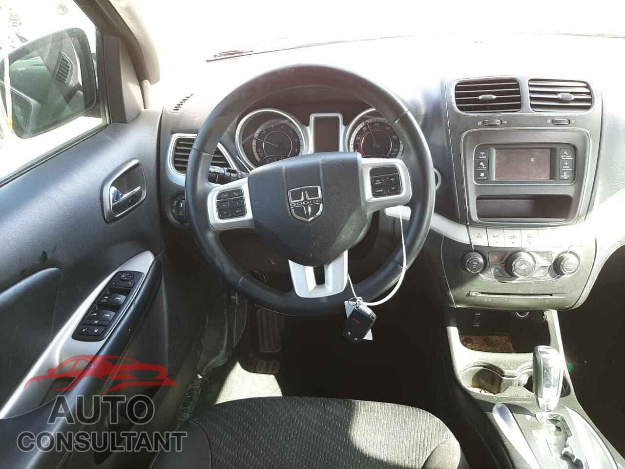 DODGE JOURNEY 2018 - 3C4PDCBG1JT505287