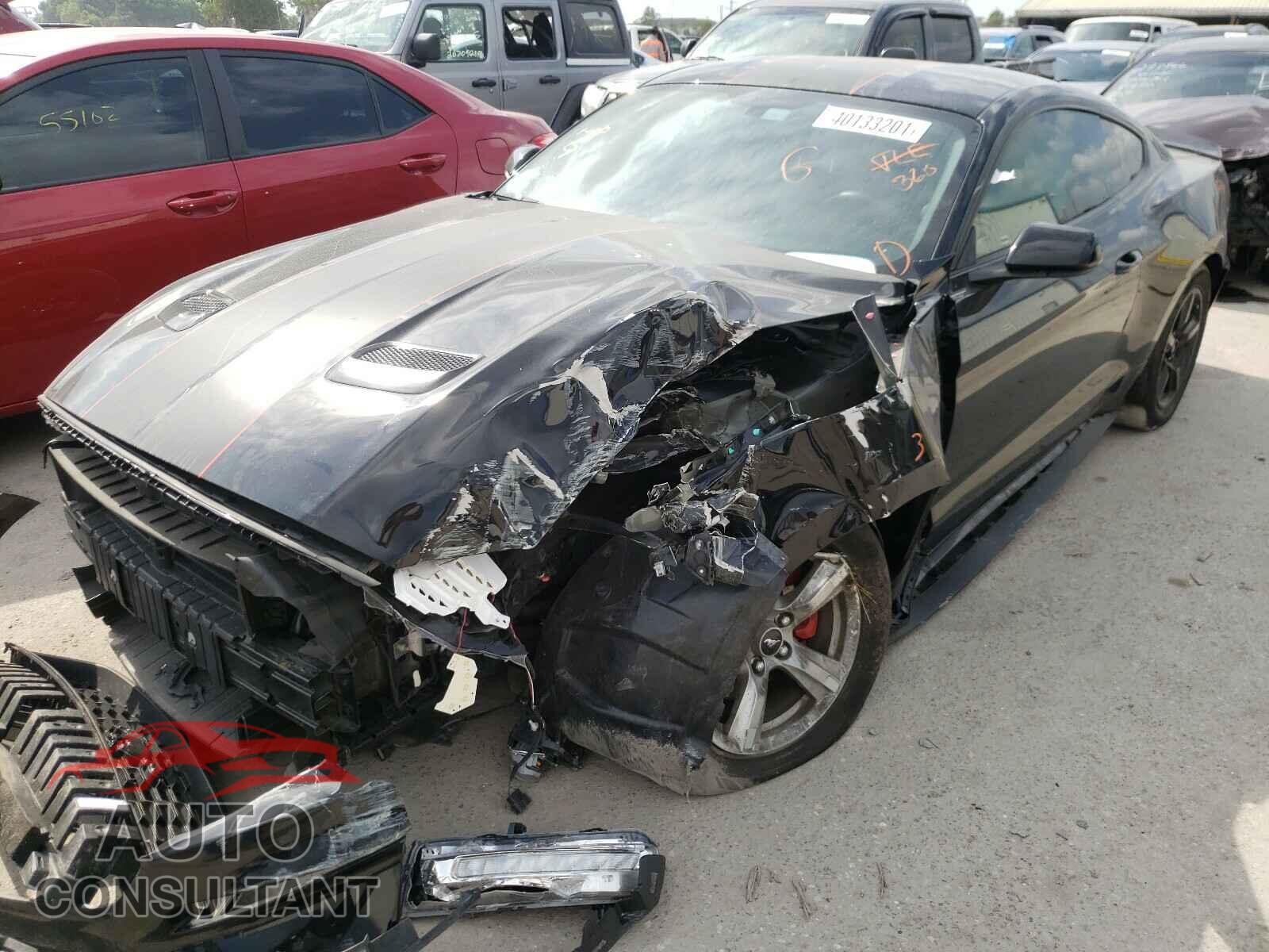 FORD MUSTANG 2018 - 1FA6P8TH9J5102624