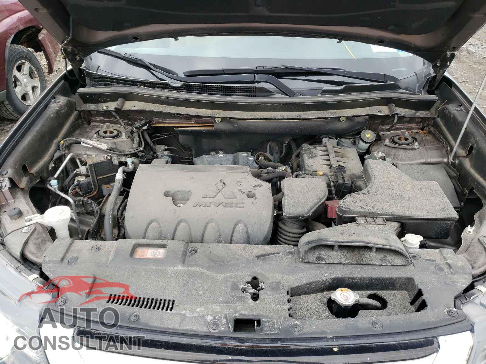 MITSUBISHI OUTLANDER 2016 - JA4AZ3A36GZ008575