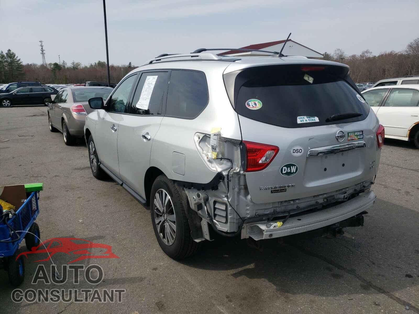 NISSAN PATHFINDER 2017 - 5N1DR2MM2HC686435