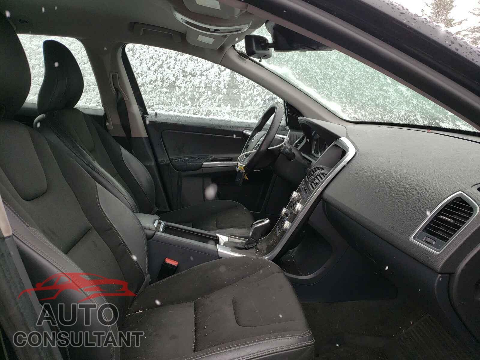 VOLVO XC60 2016 - YV440MDJ2G2868301