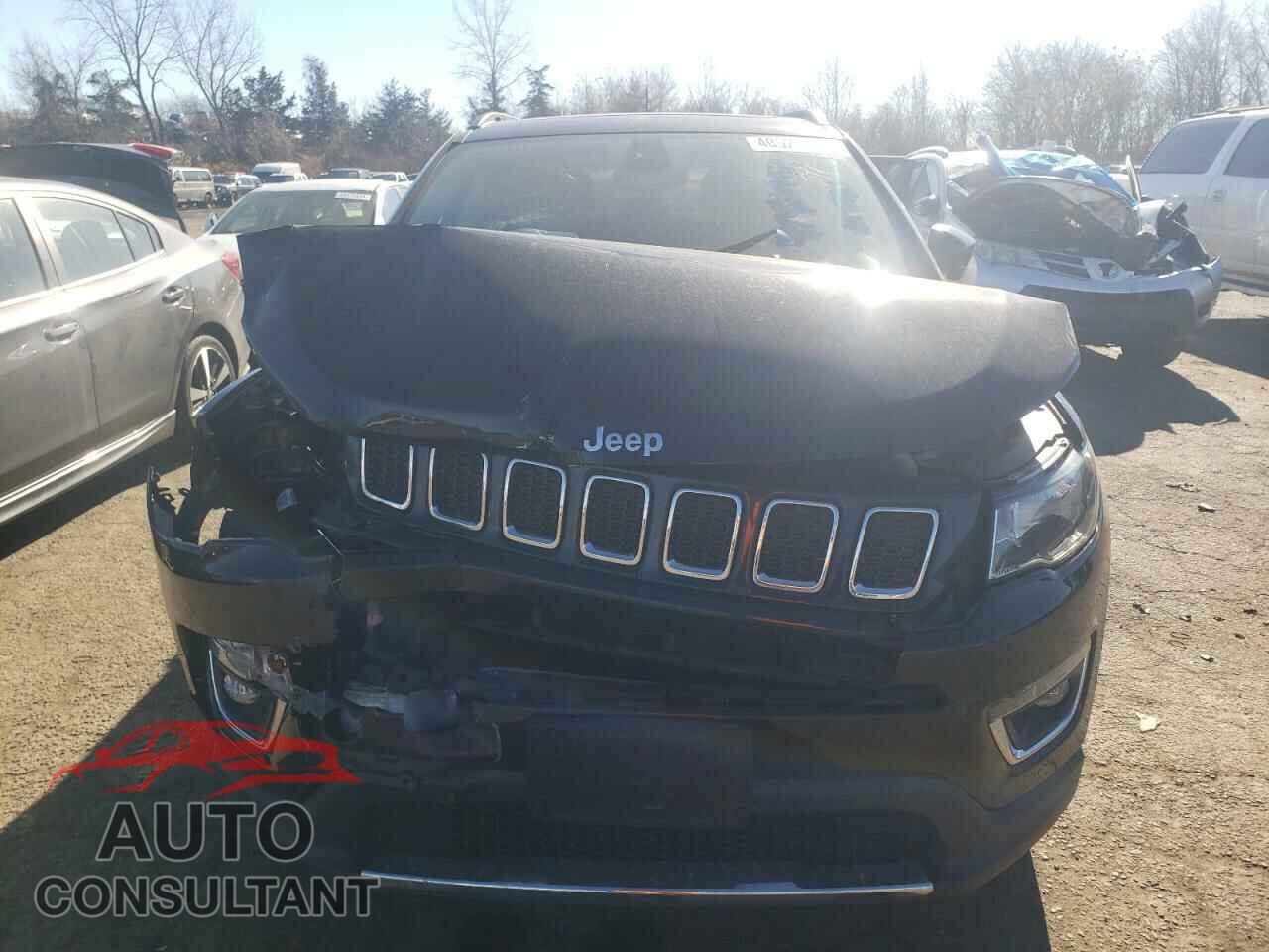JEEP COMPASS 2018 - 3C4NJDCB9JT199464
