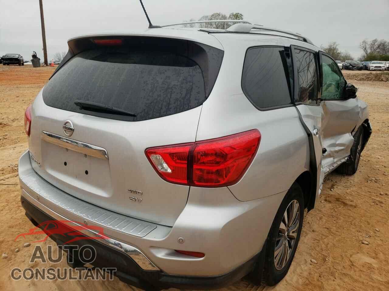 NISSAN PATHFINDER 2018 - 5N1DR2MM2JC637516