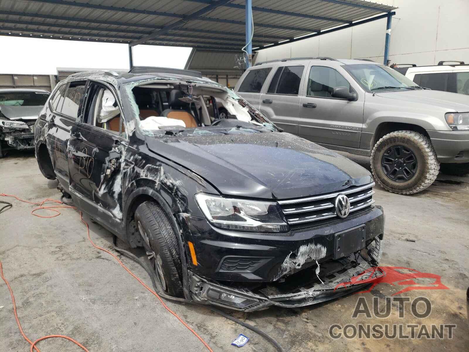 VOLKSWAGEN TIGUAN 2019 - 3VV3B7AX4KM124866