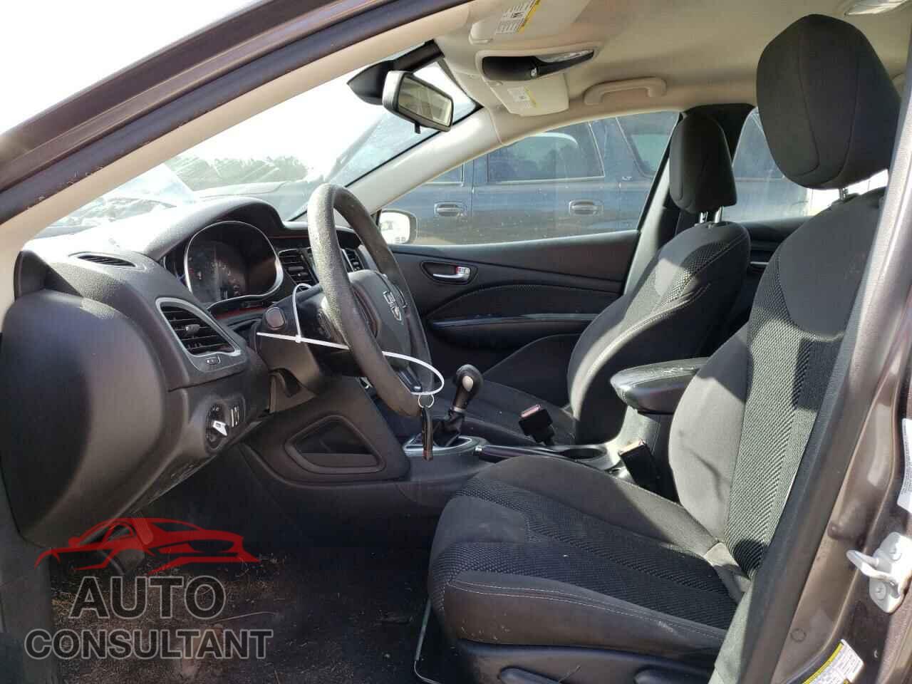 DODGE DART 2015 - 1C3CDFBB5FD222672