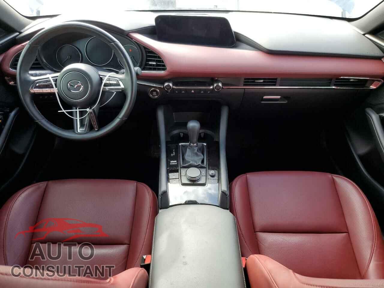 MAZDA 3 2023 - JM1BPBNY4P1603908
