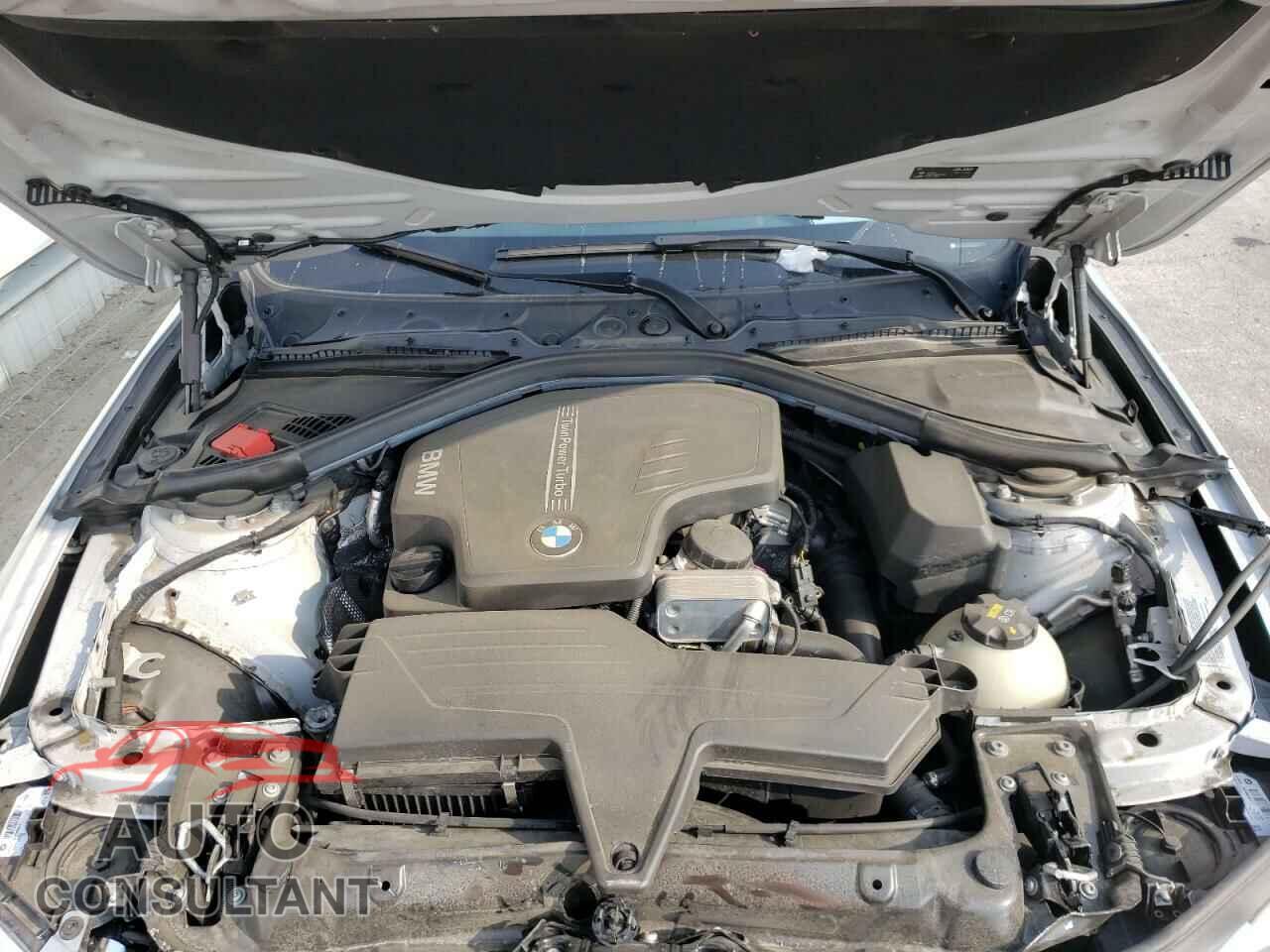 BMW 3 SERIES 2016 - WBA8A9C58GK617377