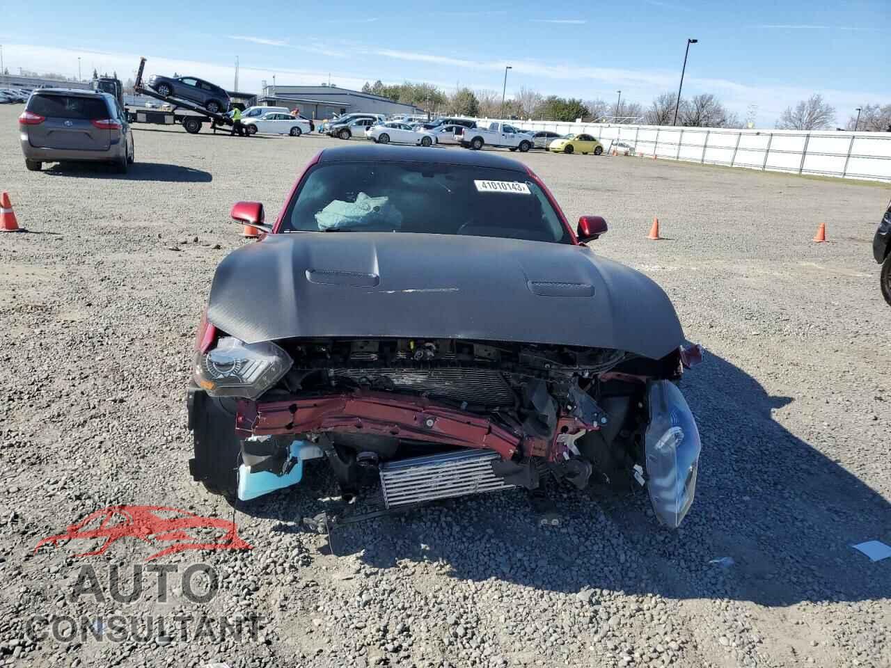 FORD MUSTANG 2019 - 1FA6P8TH2K5175786