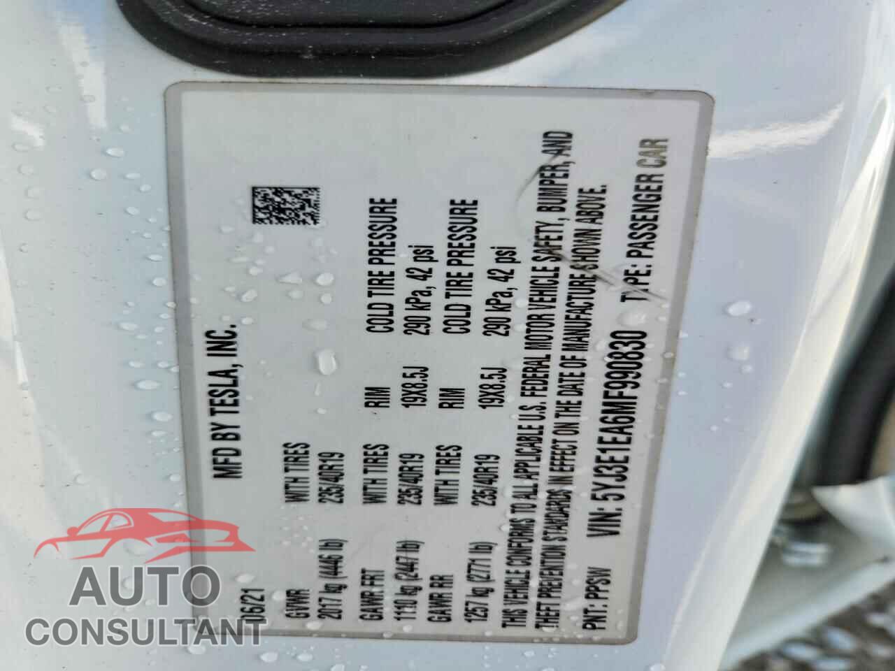 TESLA MODEL 3 2021 - 5YJ3E1EA6MF990830