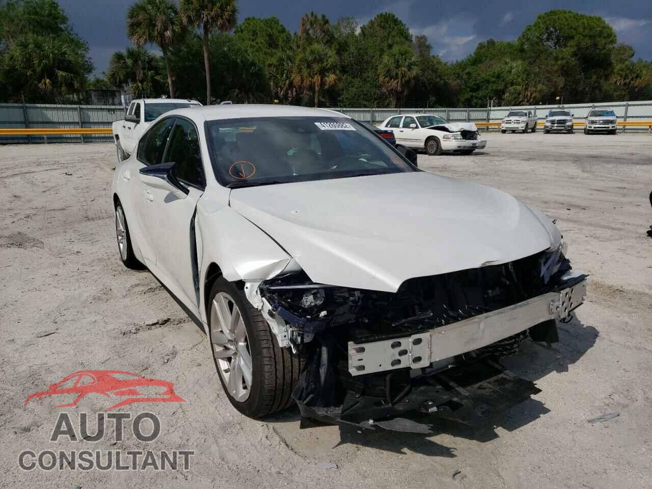 LEXUS IS 2021 - JTHAA1D27M5114409