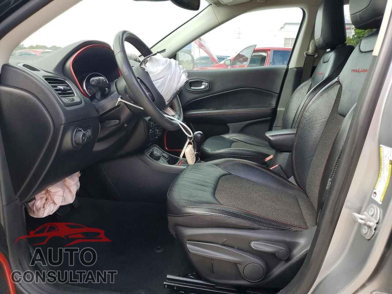 JEEP COMPASS 2021 - 3C4NJDDB0MT572376