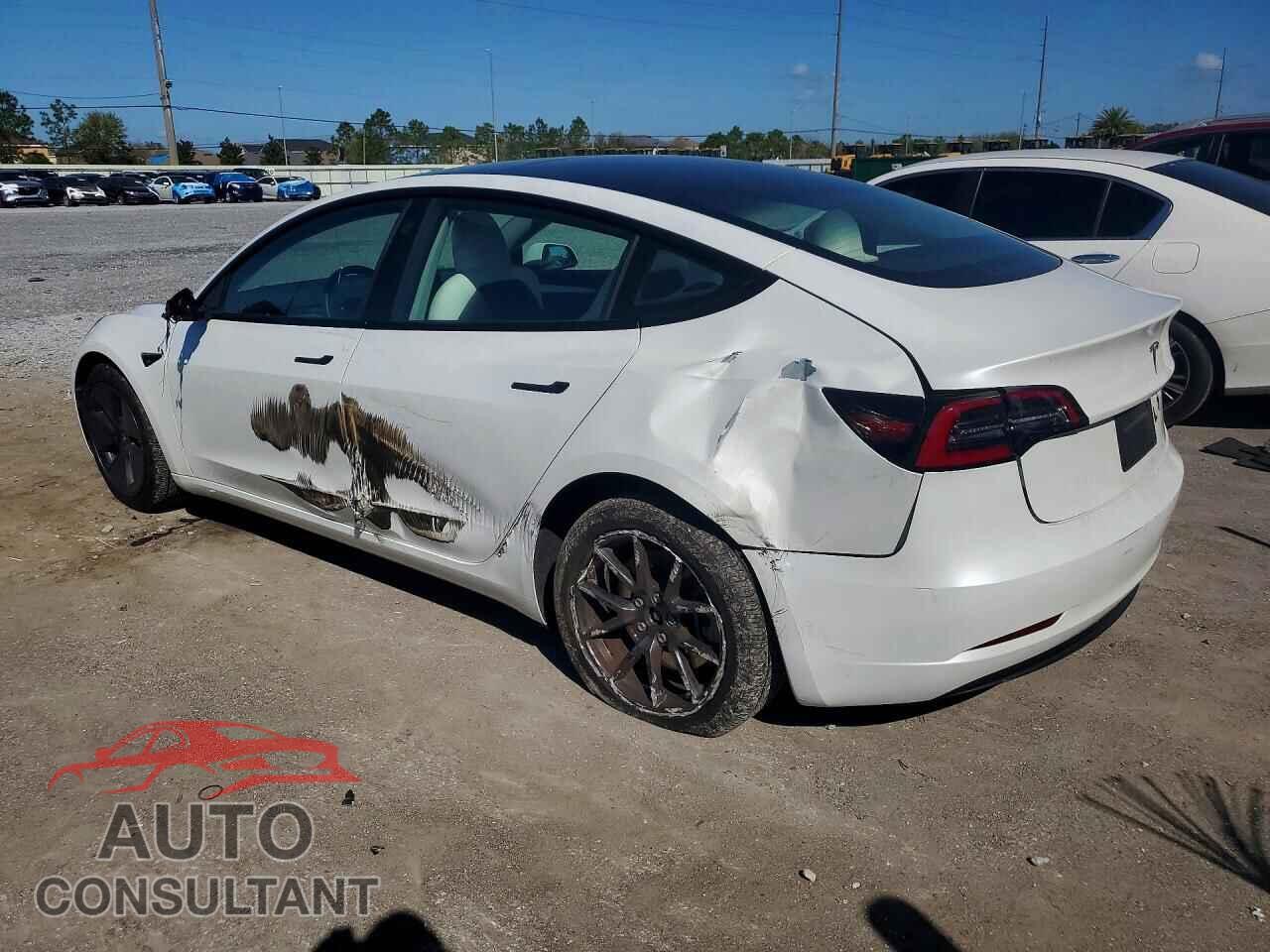 TESLA MODEL 3 2023 - 5YJ3E1EA9PF398200