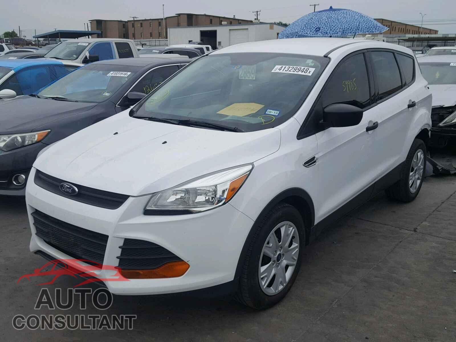 FORD ESCAPE S 2016 - 1FMCU0F79GUB06712