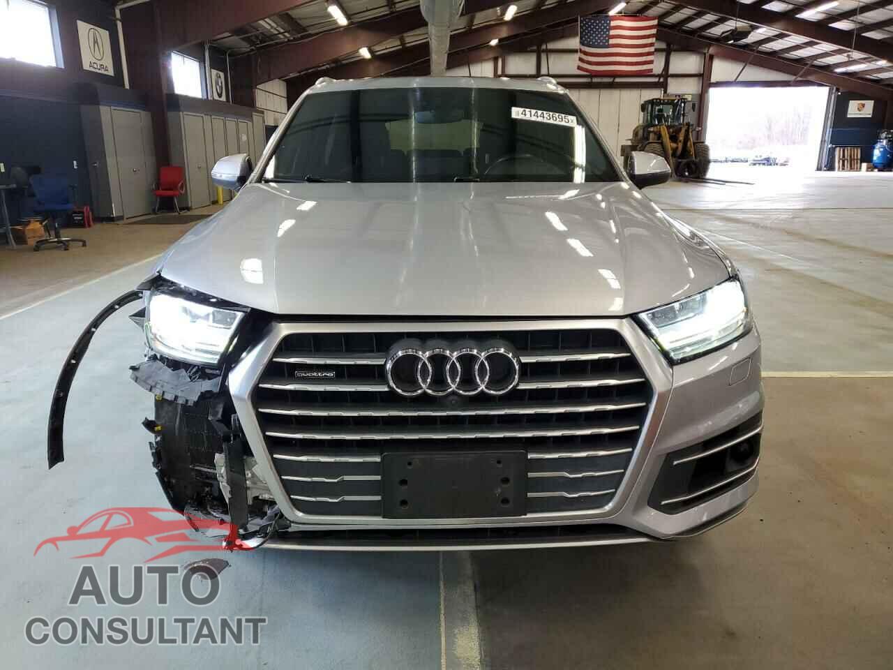 AUDI Q7 2018 - WA1VAAF71JD039990