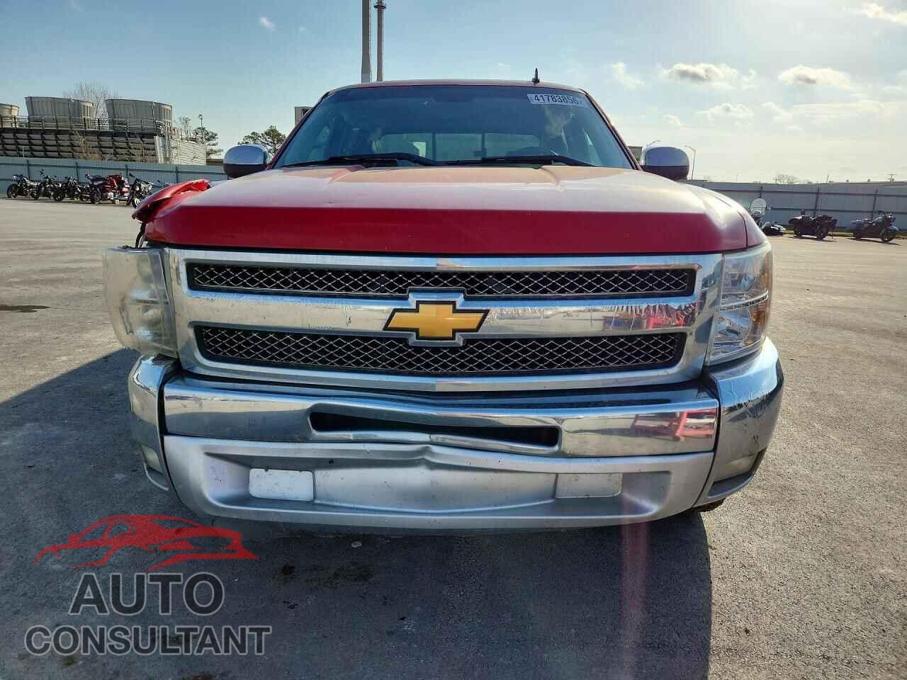 CHEVROLET SILVERADO 2013 - 3GCPCSE05DG309460