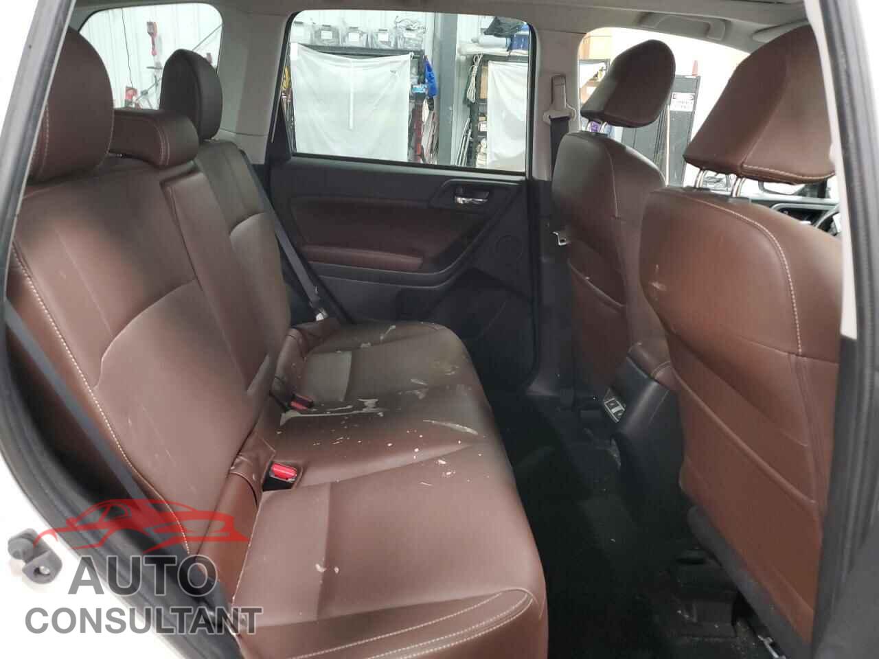 SUBARU FORESTER 2018 - JF2SJESC3JH538481