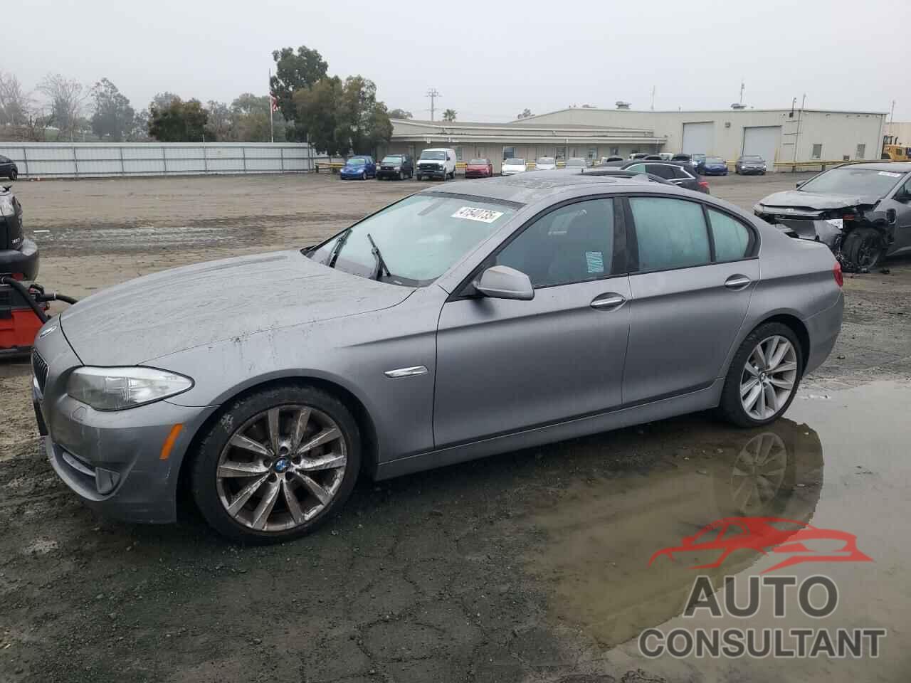 BMW 5 SERIES 2011 - WBAFR7C51BC608639