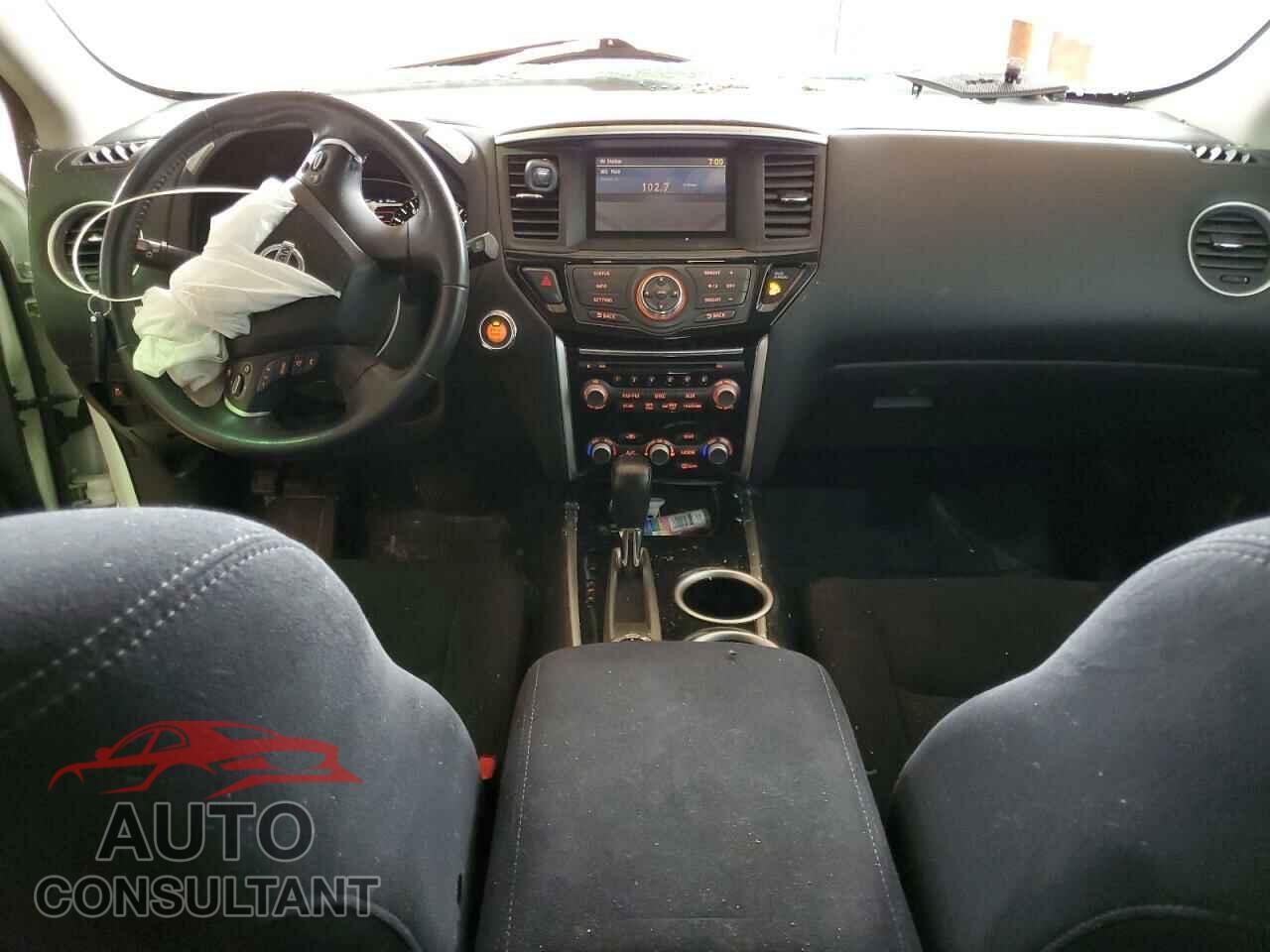 NISSAN PATHFINDER 2015 - 5N1AR2MM4FC646051