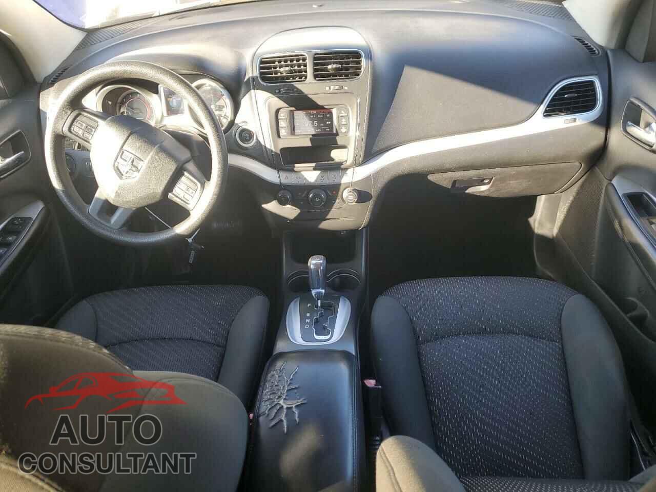 DODGE JOURNEY 2012 - 3C4PDCBG4CT218528