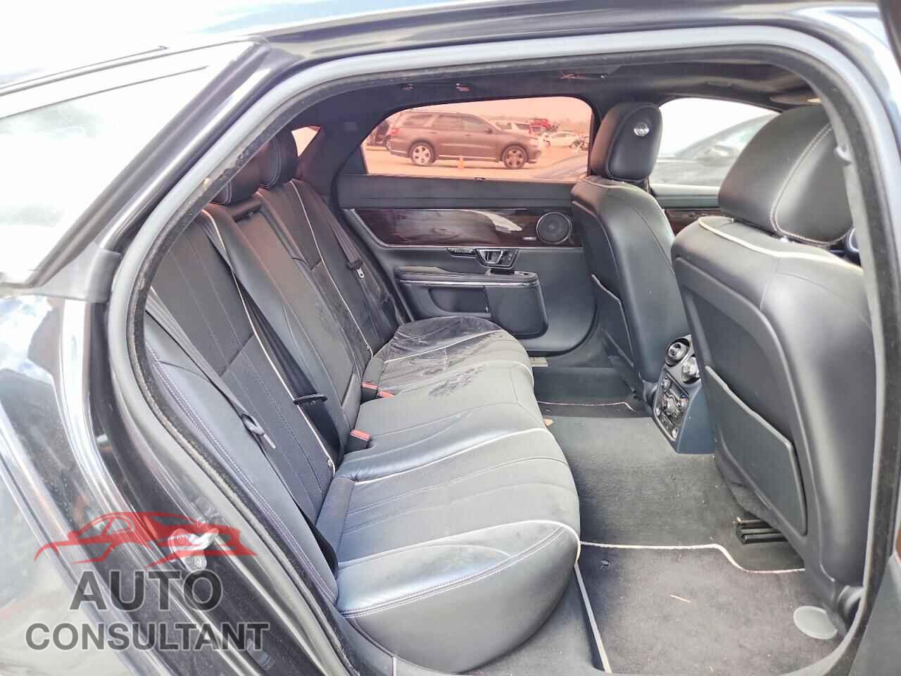 JAGUAR XJ 2014 - SAJWA2GZ7E8V64357