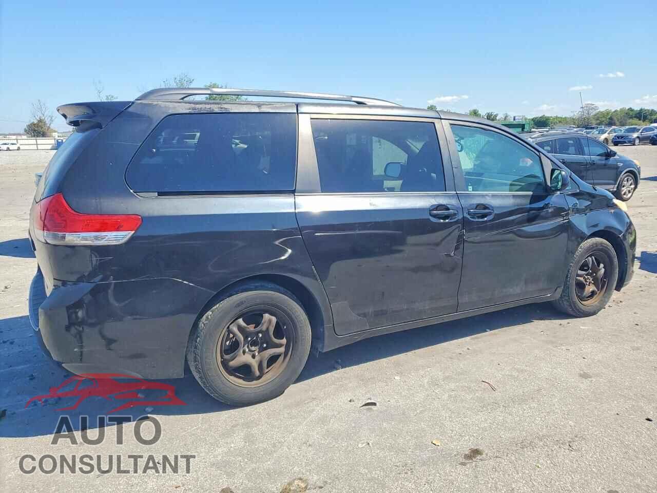 TOYOTA SIENNA 2011 - 5TDKK3DC8BS039864