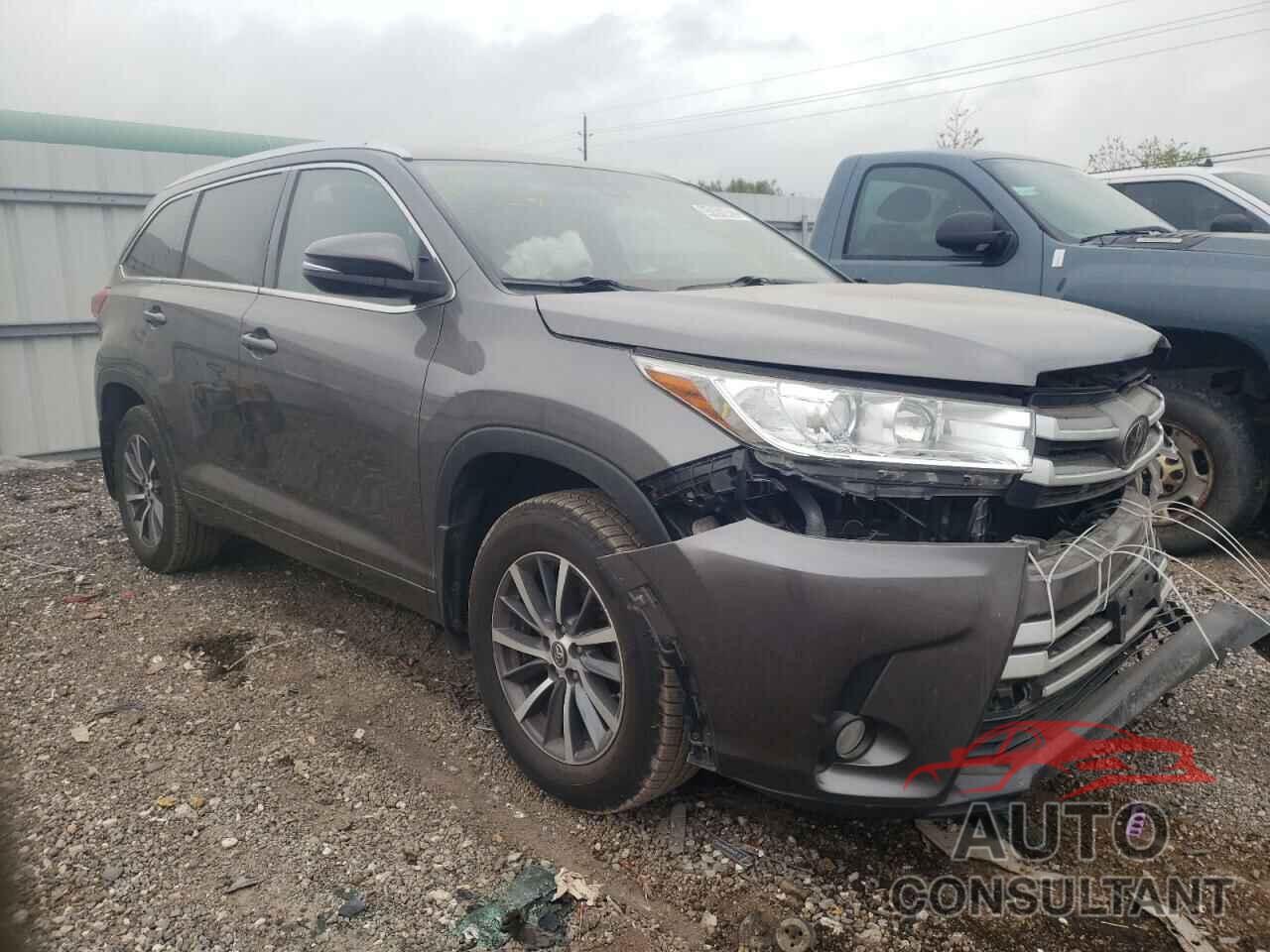 TOYOTA HIGHLANDER 2017 - 5TDKZRFH4HS520453