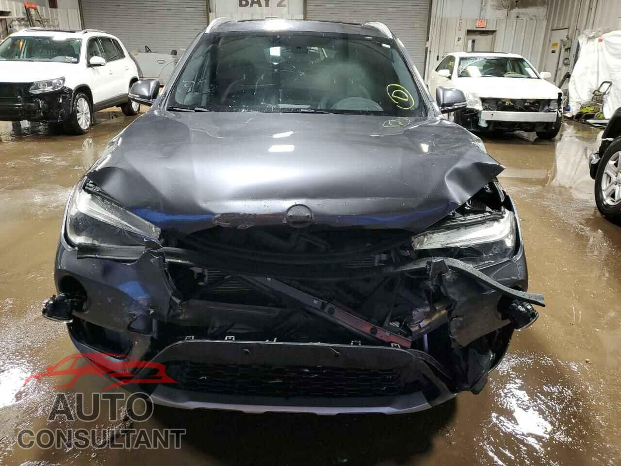 BMW X1 2016 - WBXHT3C32GP882567