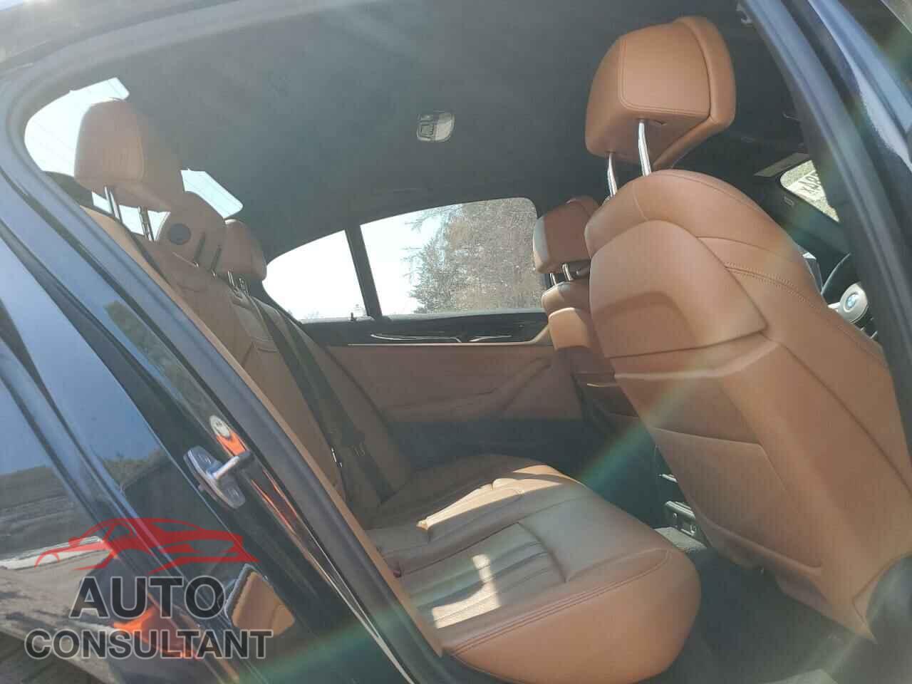BMW 5 SERIES 2018 - WBAJA9C53JB033896