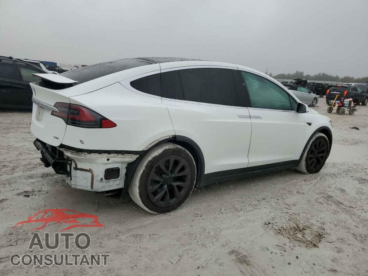 TESLA MODEL X 2017 - 5YJXCBE22HF076134
